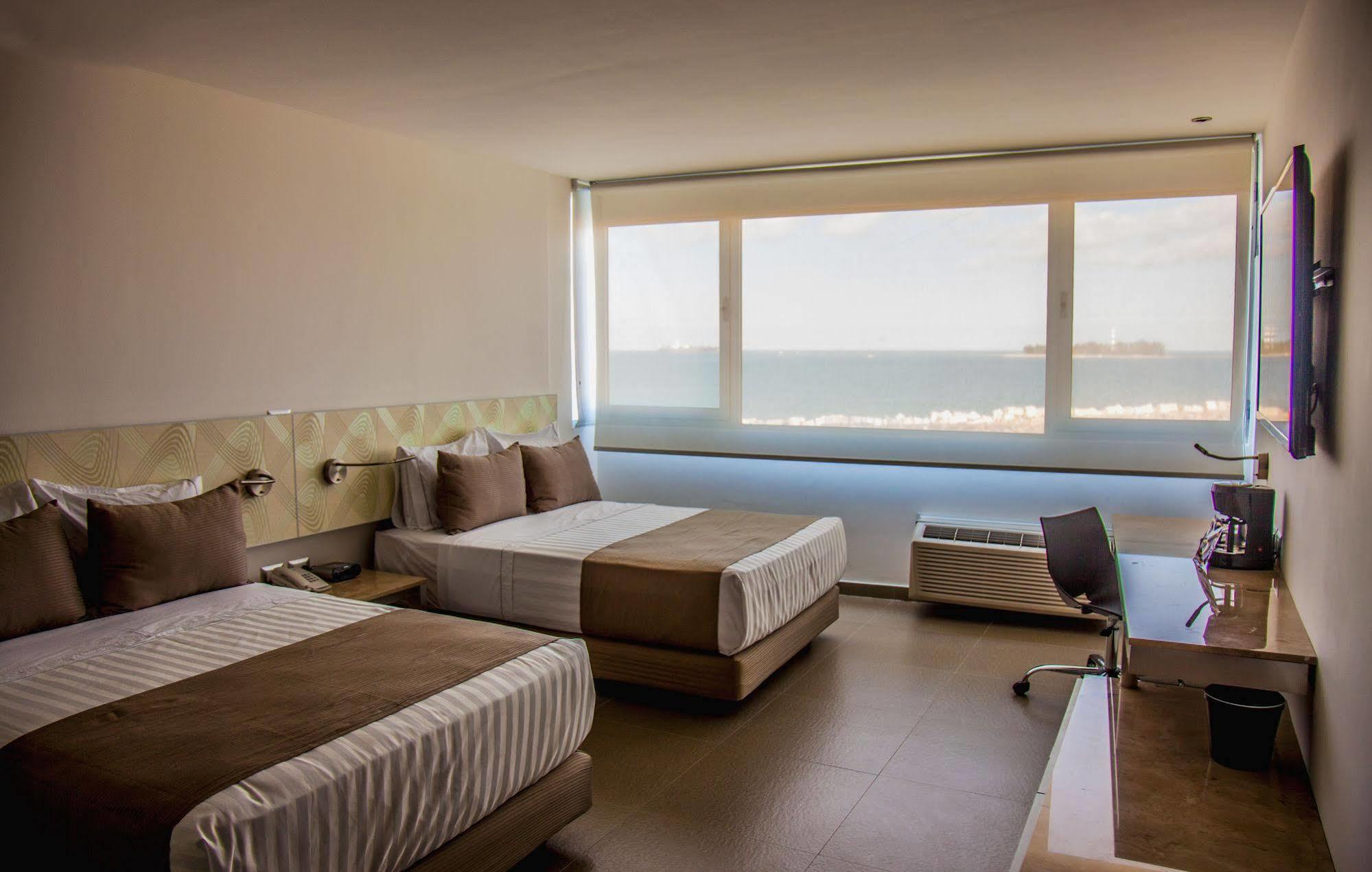 Hotel Punta Azul เวราครูซ ภายนอก รูปภาพ